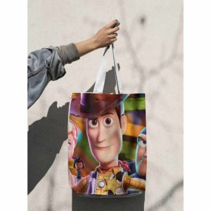 Bolsas de Toy Story Sublimadas para Sorpresas Personalizadas: ¡El recuerdo ideal para tu fiesta! ¿Buscas un detalle único y duradero para los invitados de tu fiesta infantil o evento especial? Nuestras bolsas sublimadas para sorpresas son la opción perfecta para dar ese toque mágico a tu celebración.