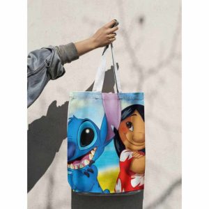 Bolsas de Lilo & Stitch Sublimadas para Sorpresas Personalizadas: ¡El recuerdo ideal para tu fiesta! ¿Buscas un detalle único y duradero para los invitados de tu fiesta infantil o evento especial? Nuestras bolsas sublimadas para sorpresas son la opción perfecta para dar ese toque mágico a tu celebración.