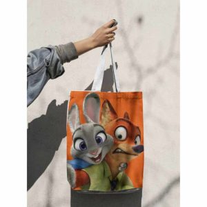 Bolsas de Zootopia Sublimadas para Sorpresas Personalizadas: ¡El recuerdo ideal para tu fiesta! ¿Buscas un detalle único y duradero para los invitados de tu fiesta infantil o evento especial? Nuestras bolsas sublimadas para sorpresas son la opción perfecta para dar ese toque mágico a tu celebración.