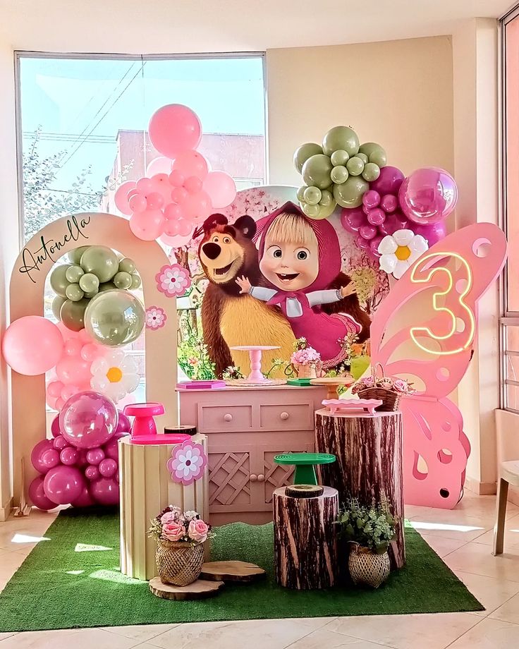 Ideas para Fiestas de Masha y el oso : Decoración, Mesas y Detalles Únicos