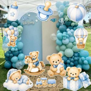 Kit de Siluetas Temáticas Baby Shower Osito ¿Estás planeando una decoración espectacular? Nuestras siluetas personalizadas son el elemento clave que necesitas. Elaboradas con materiales de alta calidad, combinamos la viveza de los colores del Vinil Premium con la rigidez y ligereza del Foamboard, logrando un acabado profesional, limpio y resistente.