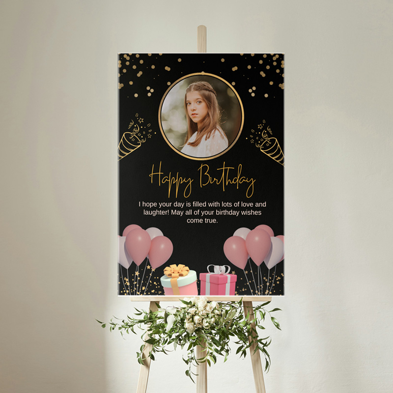 Dale un toque único, divertido y profesional a tu celebración con nuestro Cuadro de Feliz Cumpleaños Personalizado. Diseñado especialmente para ser el centro de atención en el espacio de fotos (photocall), este marco fotográfico hará que tus invitados se lleven un recuerdo espectacular con colores vibrantes y acabados de primera.