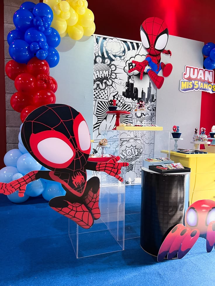 Ideas para Fiestas de spiderman : Decoración, Mesas y Detalles Únicos