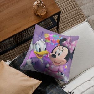 ¿Buscas un souvenir que sea tierno, duradero y realmente útil? Nuestras almohadas cuadradas sublimadas son la opción perfecta para sorprender a tus invitados y dejar un hermoso recuerdo de ese día tan especial.